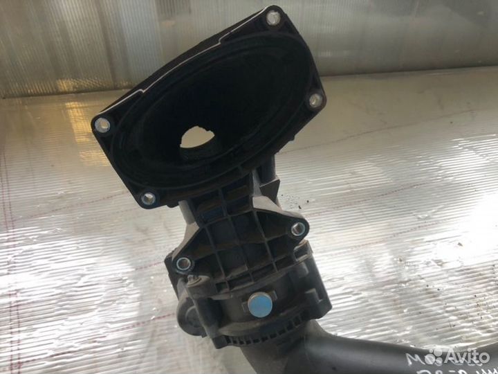 Патрубок интеркулера Mercedes-Benz C-Class W204