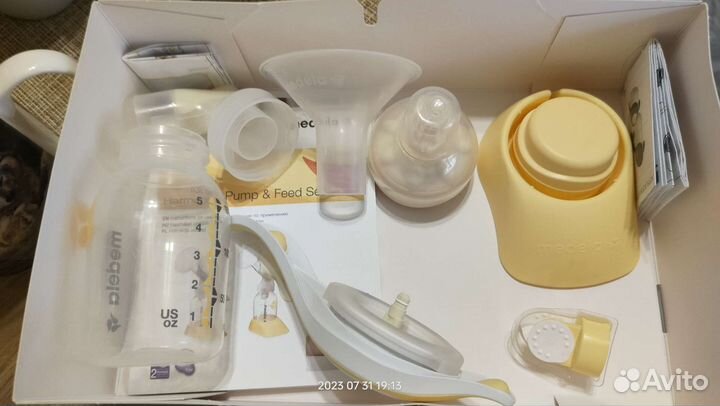 Молокоотсос medela ручной