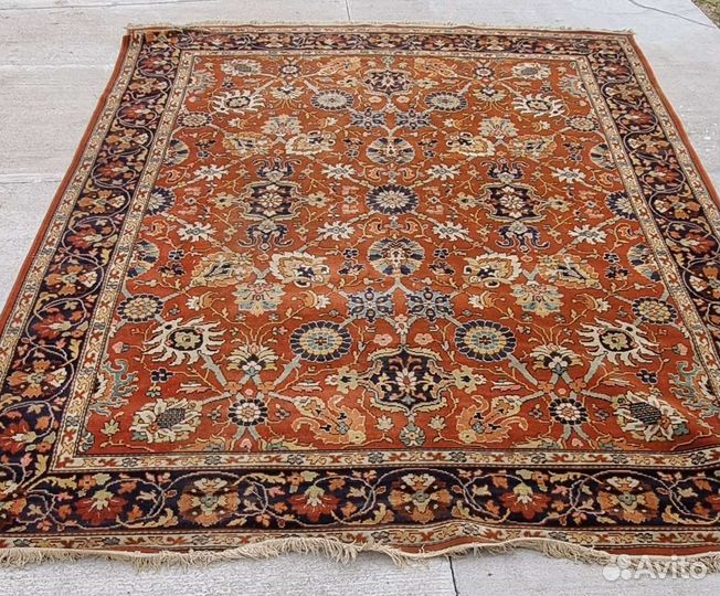 Ковер шерстяной