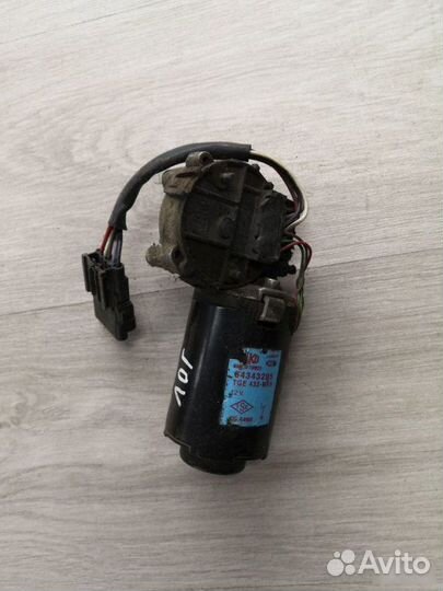 Моторчик дворников Renault Logan