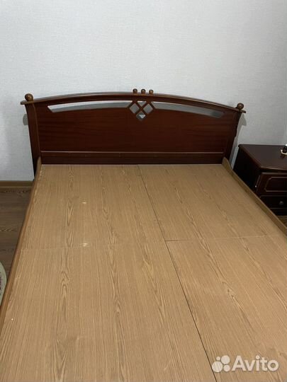 Кровать двухспальная бу