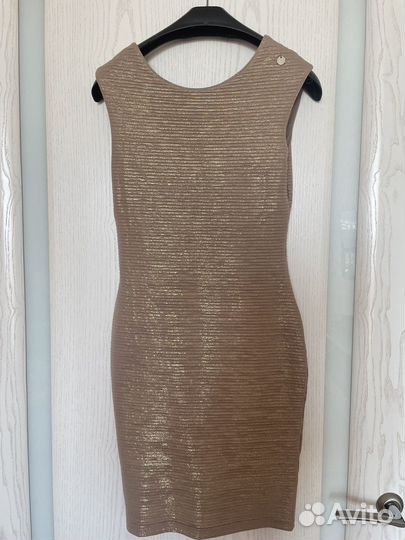 Платье guess xs