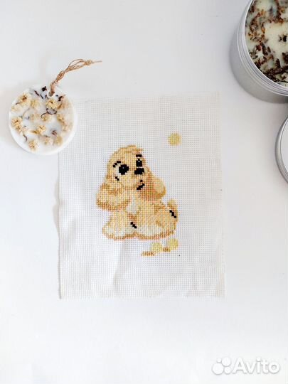 Картина вышитая крестом в раме