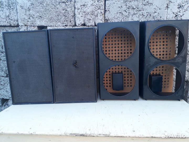 Старые корпуса советской акустики