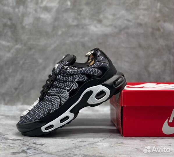 Кроссовки мужские