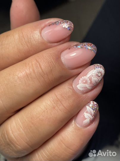 Маникюр педикюр