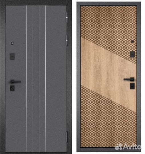 Дверь входная в квартиру