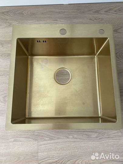 Мойка для кухни Gerhans с дозатором