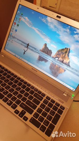 Ноутбук sony vaio pcg 81211v