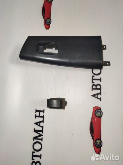 Кнопка стеклоподъемника Toyota Corolla E120