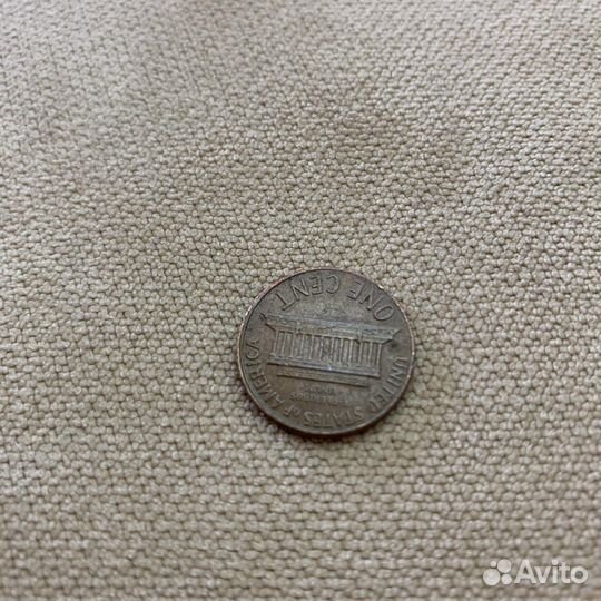 Монета ONE cent 1966 liberty