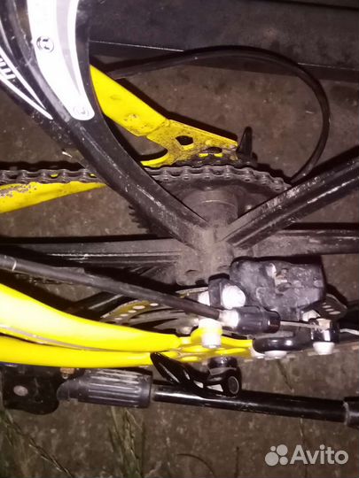 Велосипед BMW