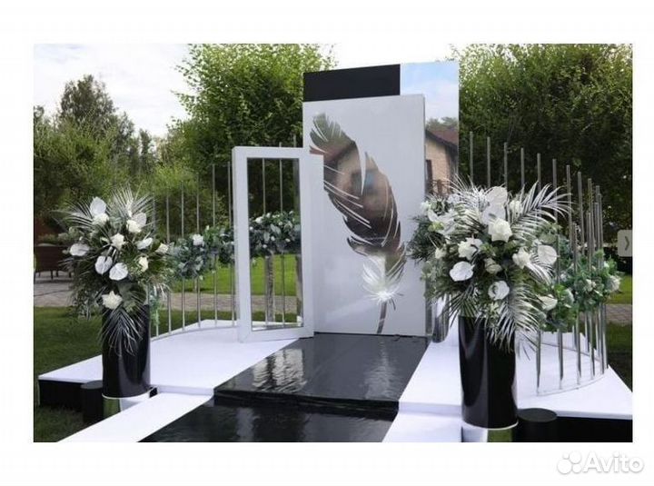 Торжественные своды. К корпоративу AR72711