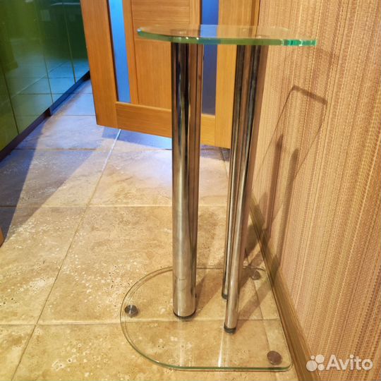 Стойки для колонок