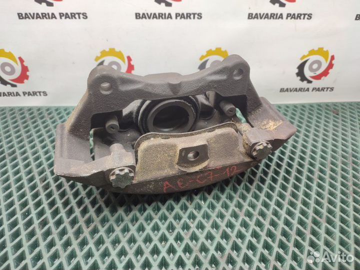 Суппорт тормозной передний правый Audi A6 C7 2.8