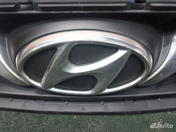 Решетка радиатора Hyundai Solaris 1 RB 1.6 G4FC