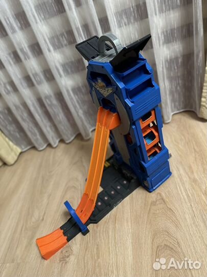 Hot wheels mega garage хотвилс мега гараж