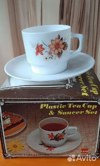 Чашки с блюдцем