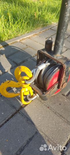 Механическая лебедка