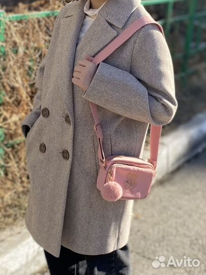 Пальто для девочки 140