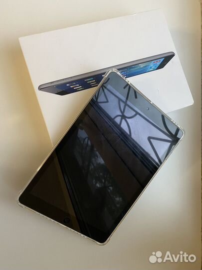 Планшет apple iPad air 1
