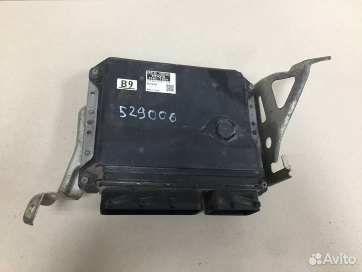 Блок управления двигателем Toyota Corolla E150 200