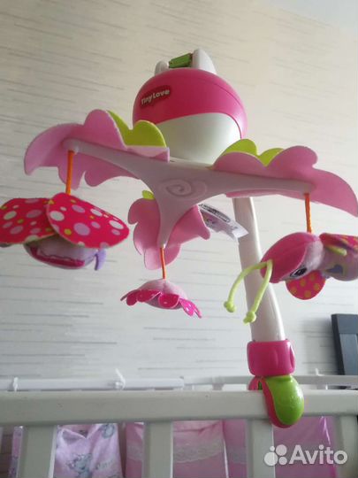 Мобиль в кроватку музыкальный