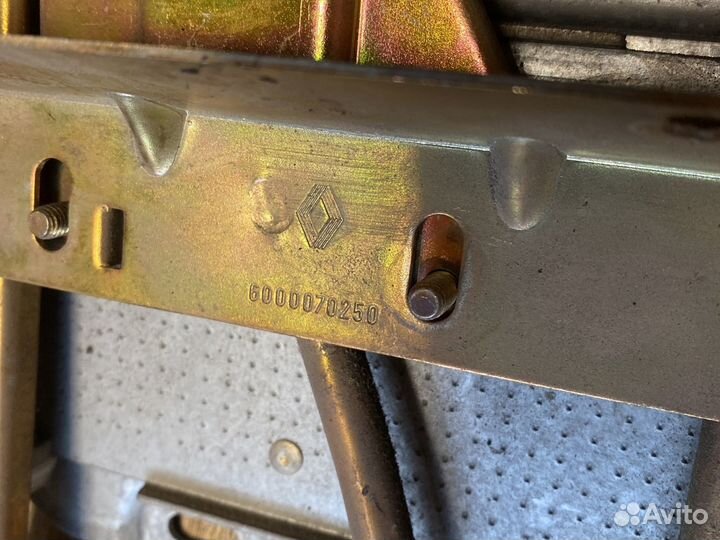 Renault 19 cabrio электро механизм правый