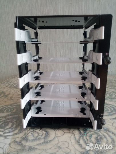 Корзина Fractal Define r5