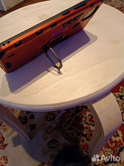 Чехол на телефон