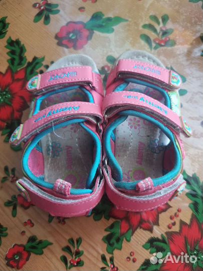 Босоножки для девочки 24 размер