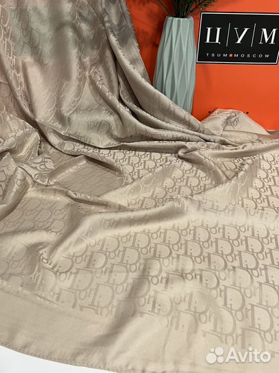 Шелковый однотонный платок Dior бежевый монограмм