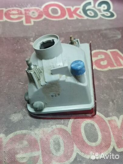 Toyota Land Cruiser фонарь задний левый в бампер