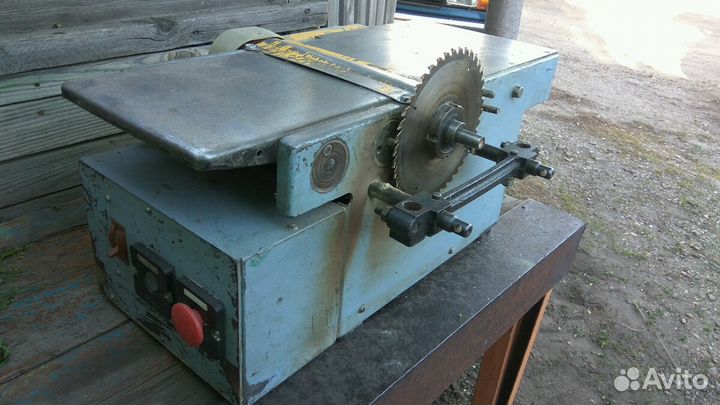 Станок деревообрабатывающий бытовой сдб-1