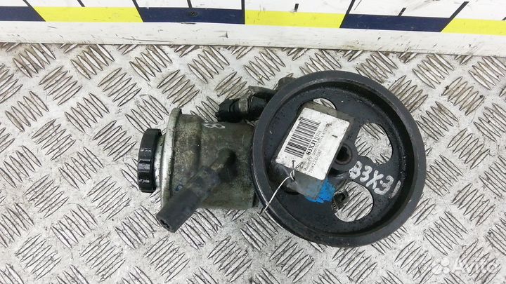 Насос гур 4431005120 Toyota Avensis T25 (2003-2008