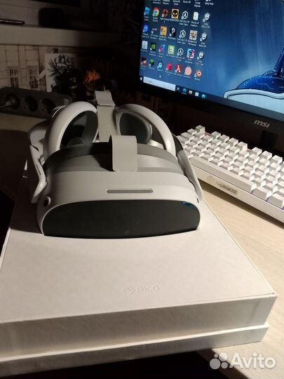 Шлем виртуальной реальности pico 4 - 128 гб