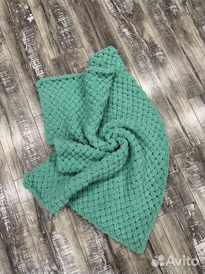 Плед из ализе пуффи