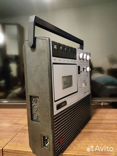 Кассетный магнитофон Ритм 202 (клон Весна 202)