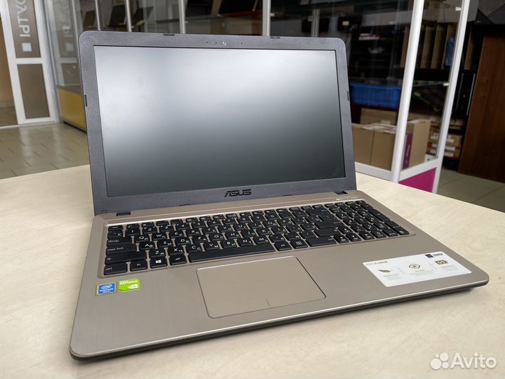 Отличный ноутбук Asus Intel/8GB/SSD/MX110