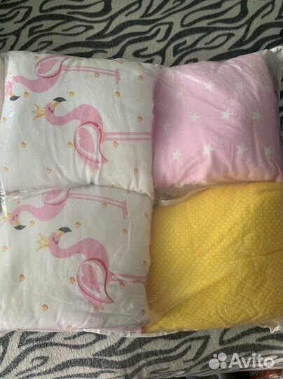 Подушечки в кроватку