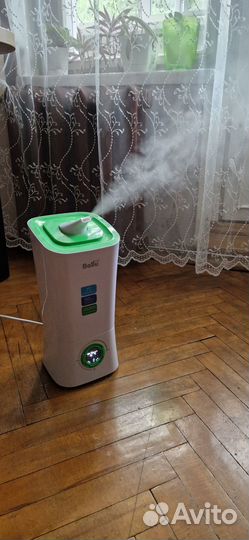 Ультразвуковой увлажнитель воздуха Ballu UHB-205 б