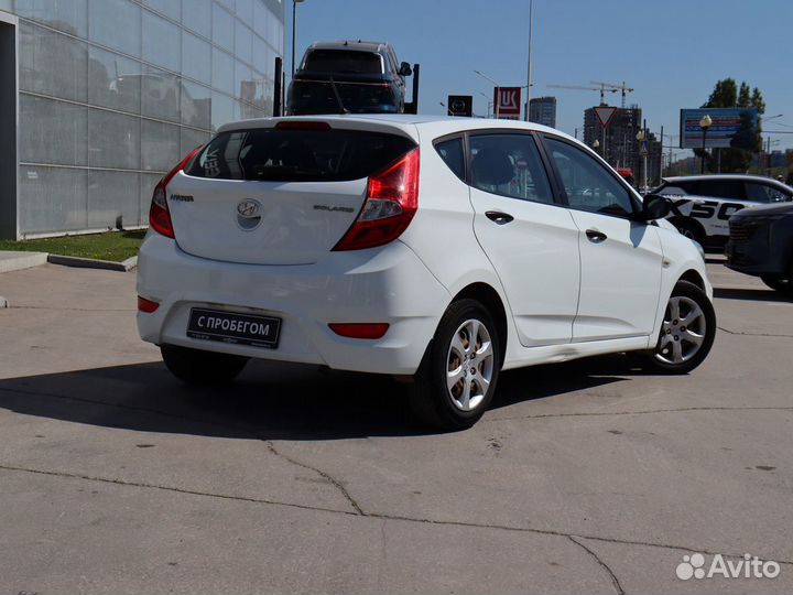 Hyundai Solaris 1.4 AT, 2013, 71 347 км