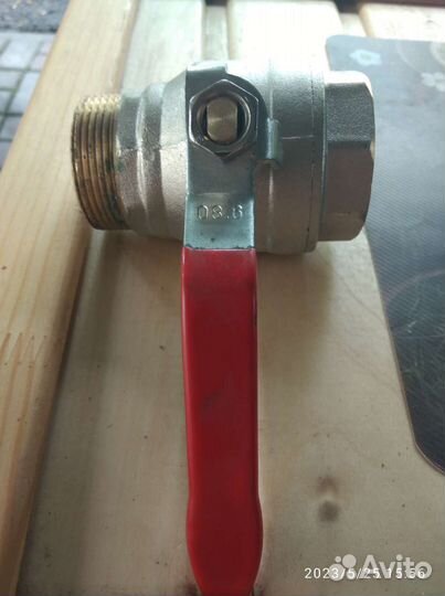 Кран шаровый 1 1/2