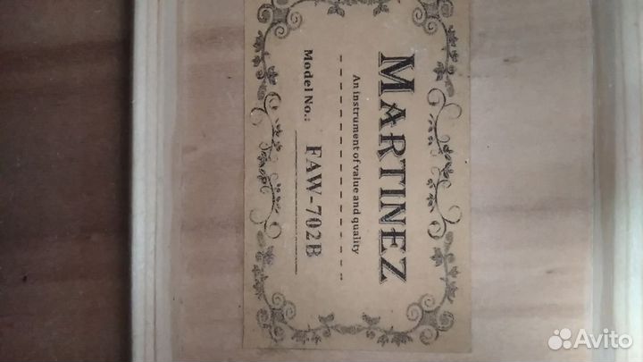 Трансакустическая гитара Martinez