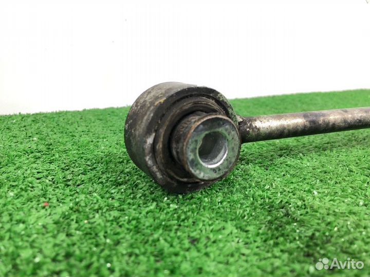 Стойка стабилизатора передняя левая Mercedes-Benz