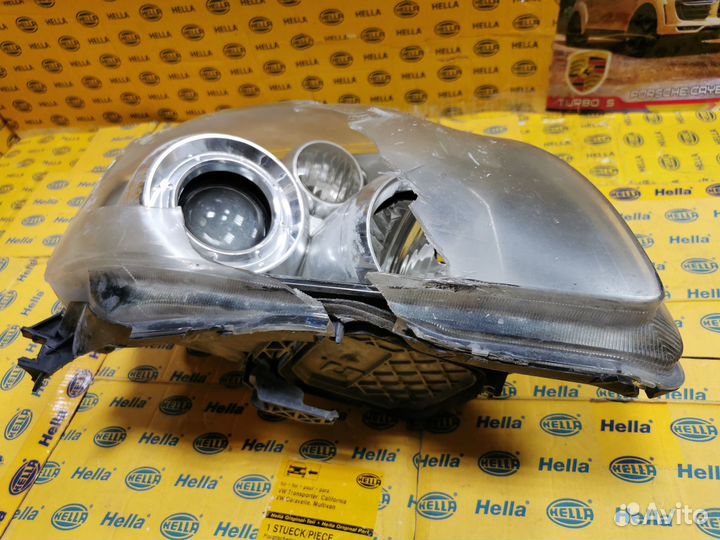 Запчасти фары Avensis 2006 (1364)