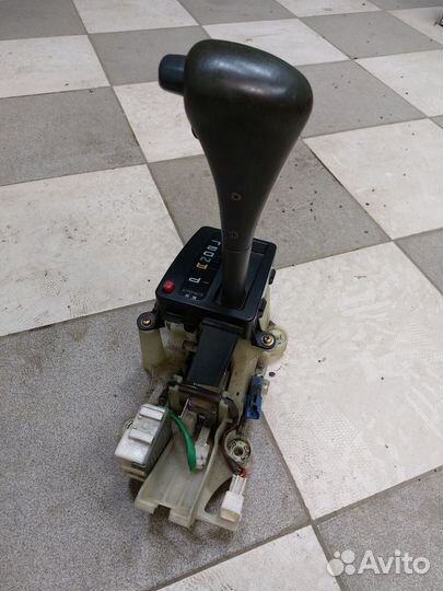 Селектор АКПП toyota Vista