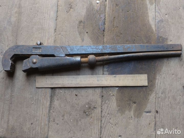 Ключ газовый, трубный. СССР