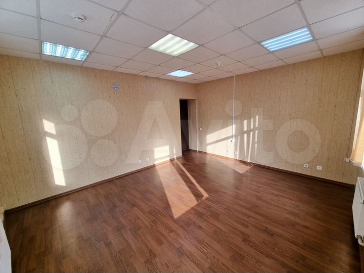 Офис 20 м² Коммуналка вкл, разные площади