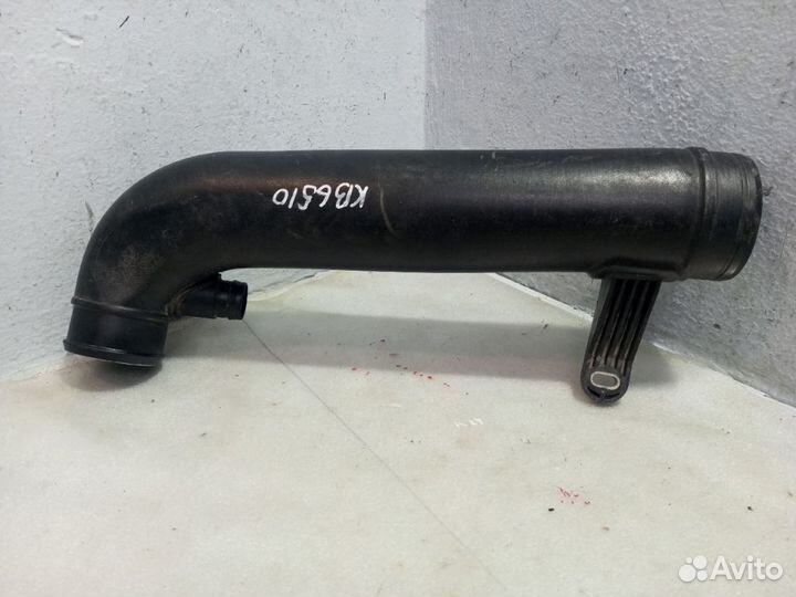 Патрубок воздушный volkswagen passat CC